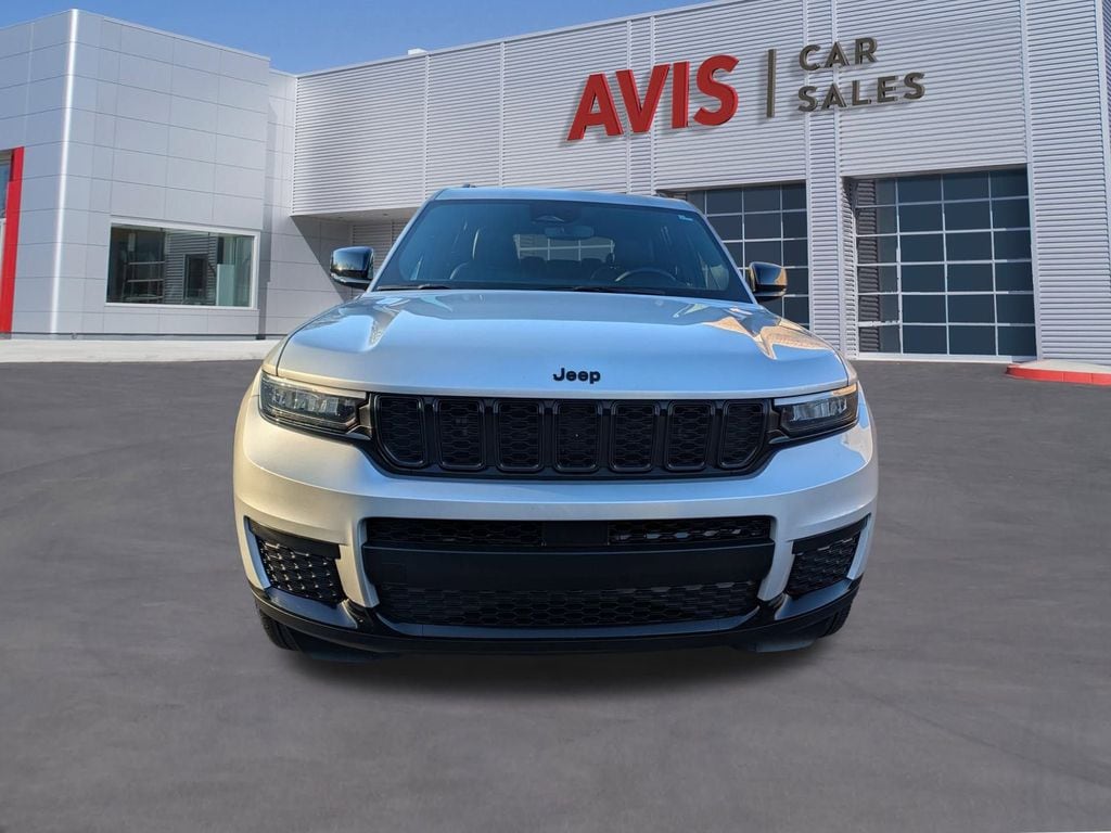 Thumbnail: 2024 Jeep Grand Cherokee L - 2