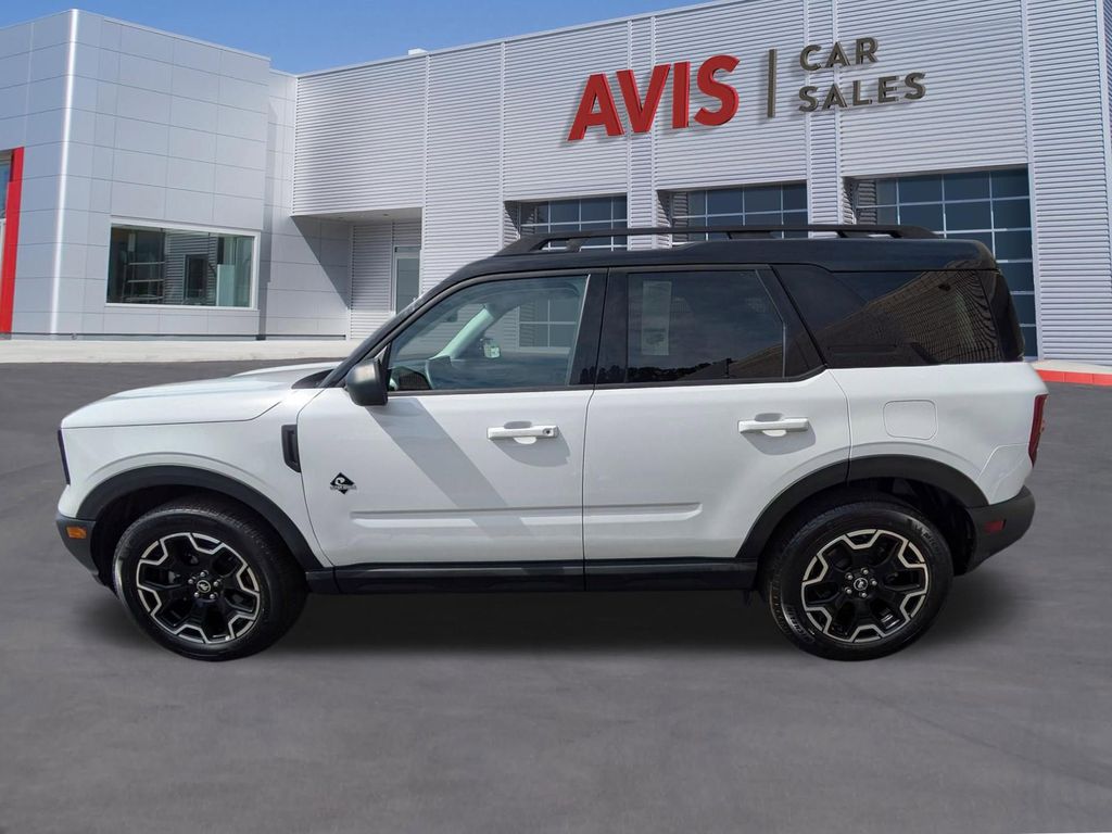 Thumbnail: 2025 Ford Bronco Sport - 10