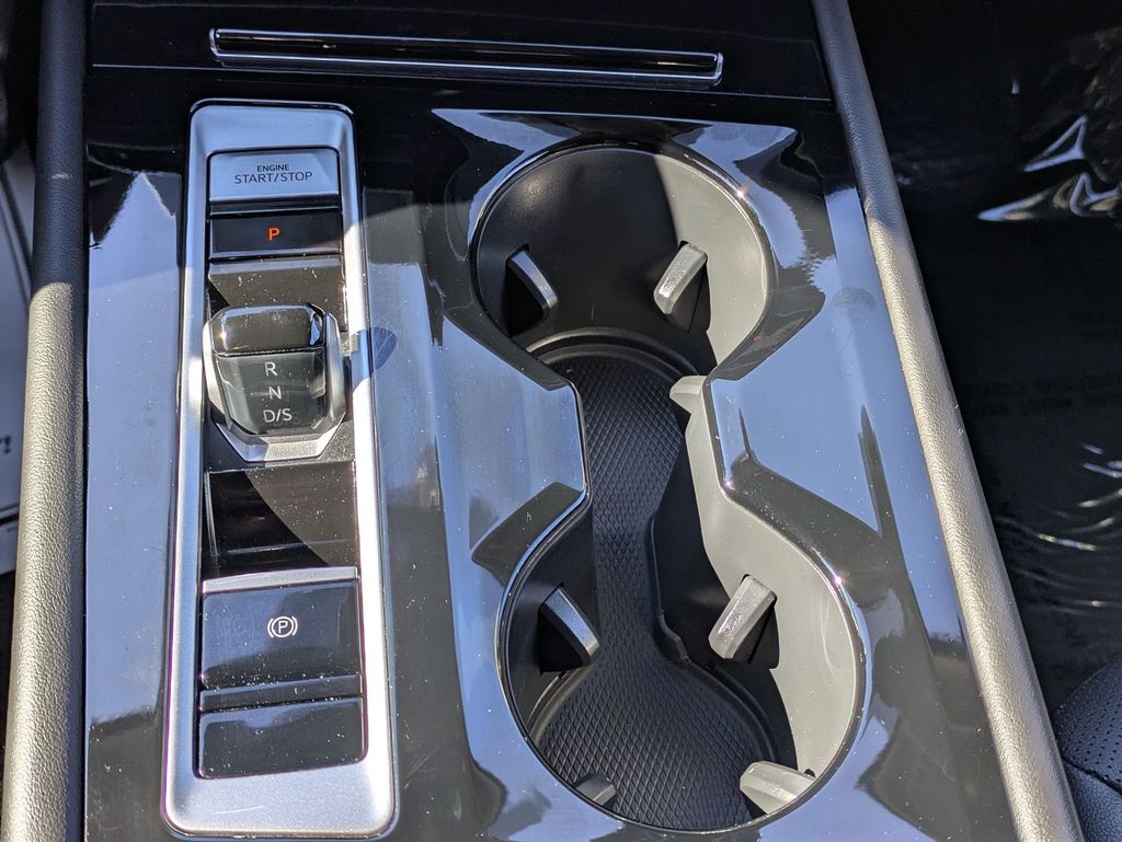 Thumbnail: 2025 Volkswagen Atlas - 19