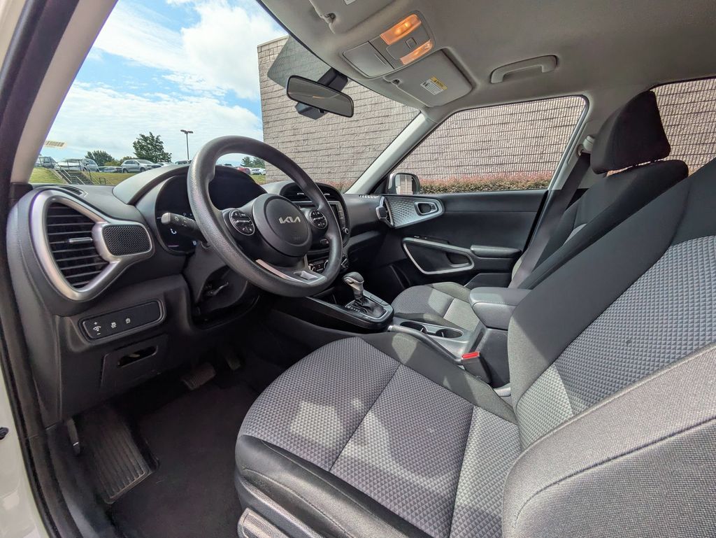 Thumbnail: 2024 Kia Soul - 15