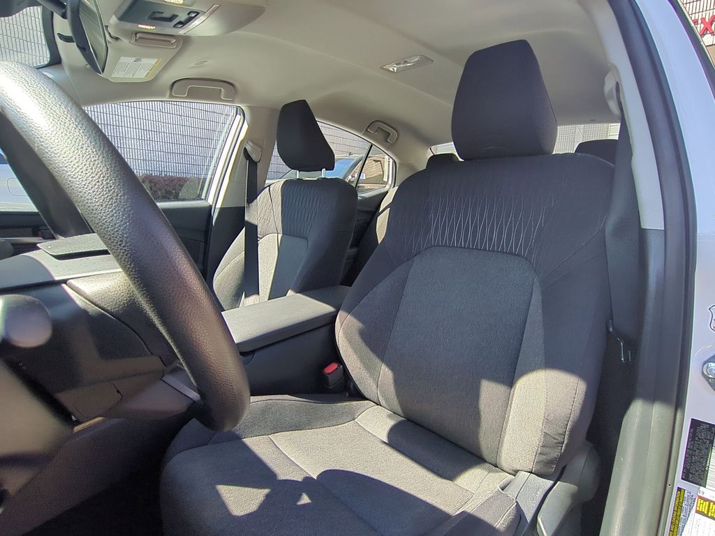 Thumbnail: 2025 Toyota Camry - 25