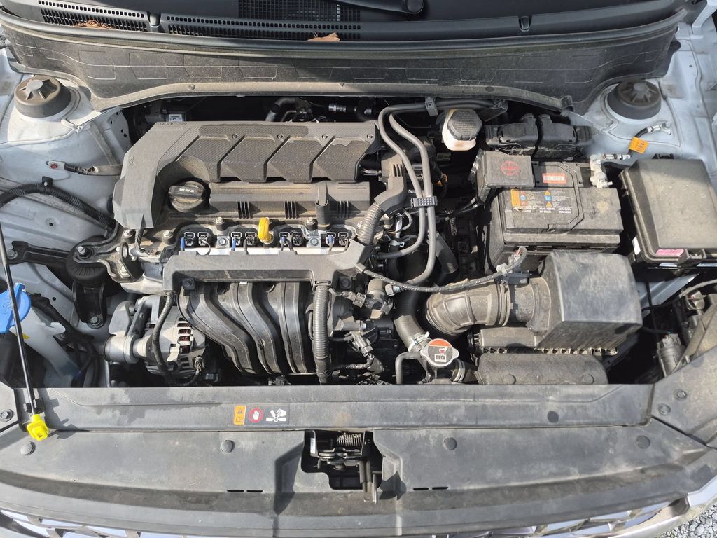 2025 Hyundai Venue SEL - Photo 34