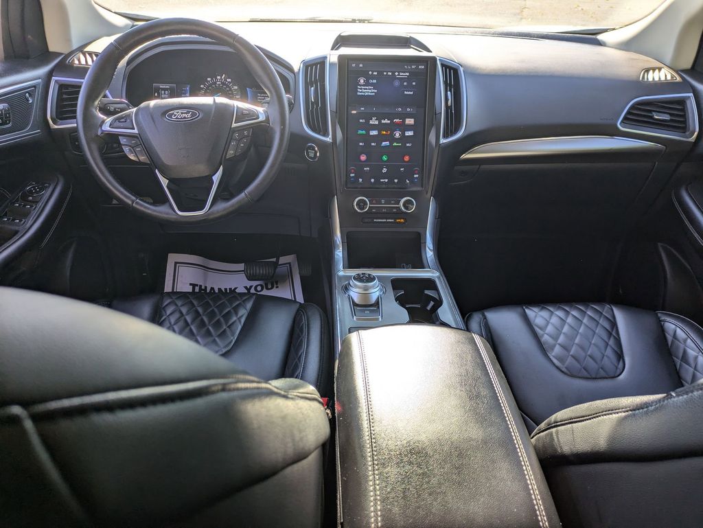 2024 Ford Edge Titanium 23