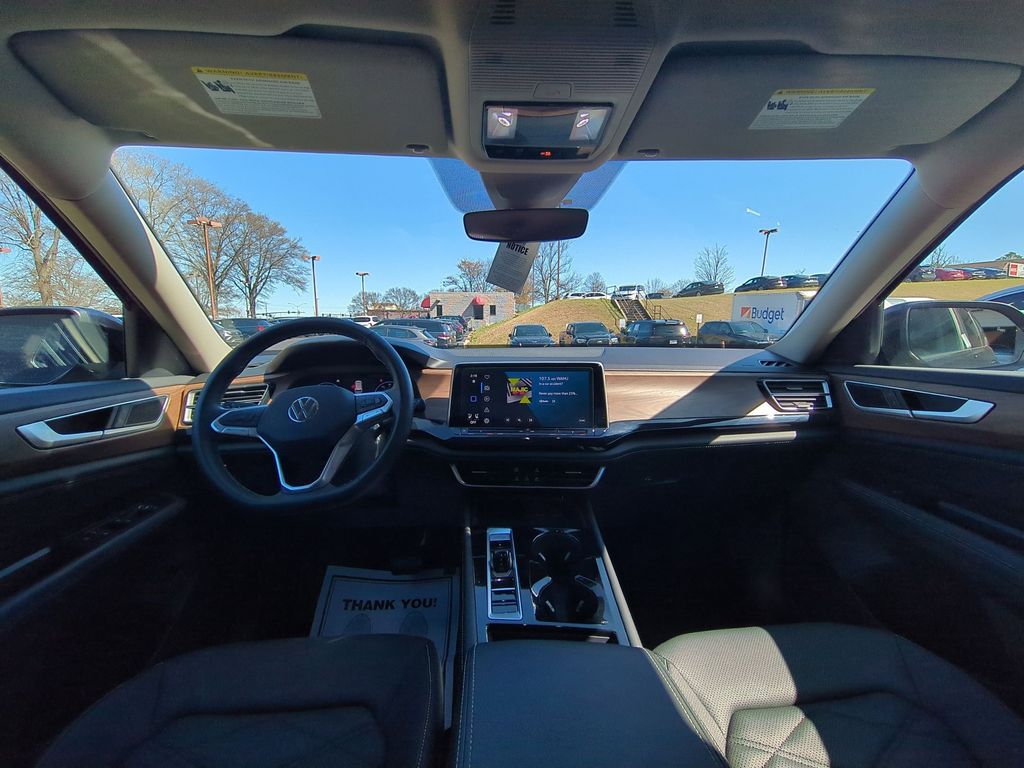 Thumbnail: 2025 Volkswagen Atlas - 25