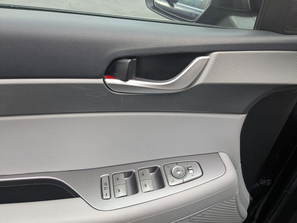 Thumbnail: 2025 Hyundai Palisade - 23