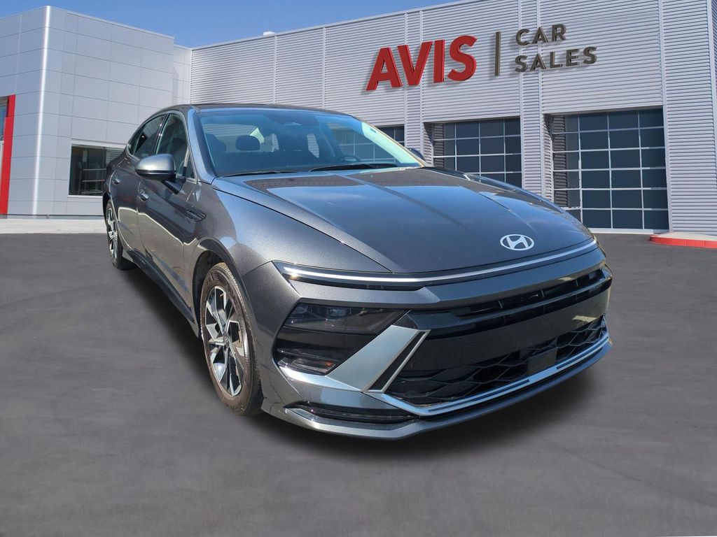 Thumbnail: 2025 Hyundai Sonata - 3