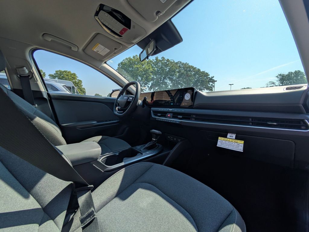 Thumbnail: 2025 Kia K4 - 30