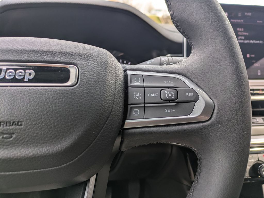 Thumbnail: 2025 Jeep Compass - 23