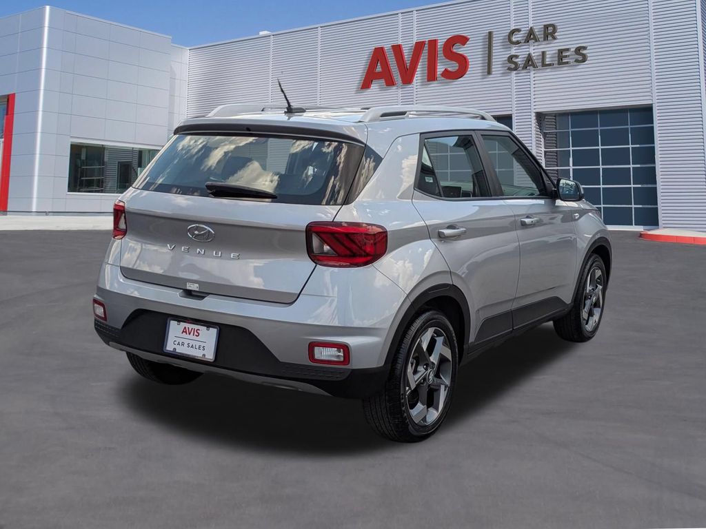 Thumbnail: 2025 Hyundai Venue - 6