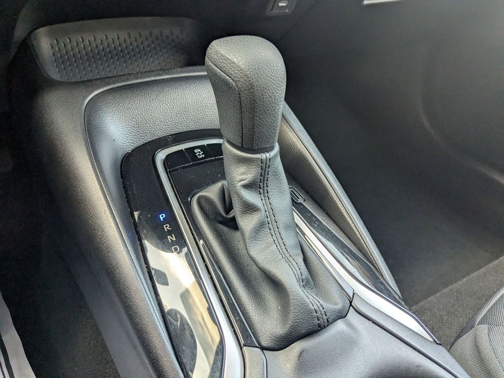 Thumbnail: 2025 Toyota Corolla - 17