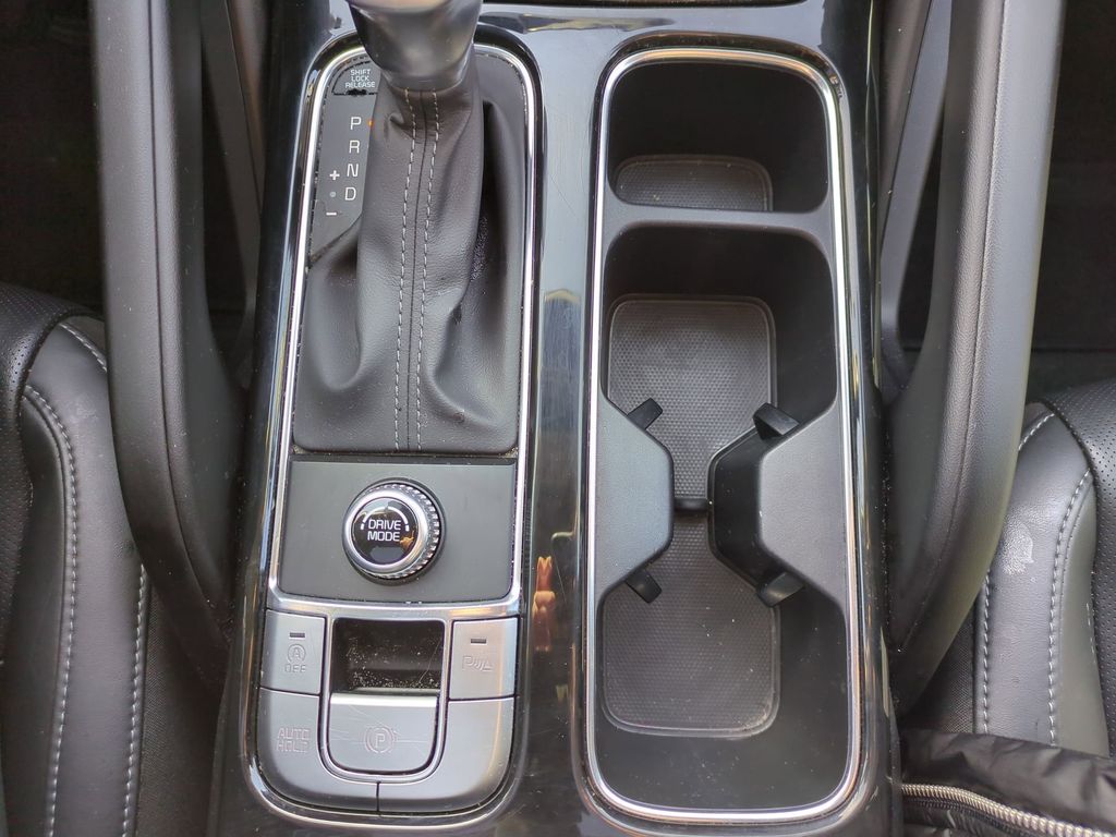 Thumbnail: 2025 Kia Telluride - 24