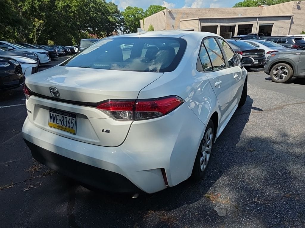 Thumbnail: 2025 Toyota Corolla - 9