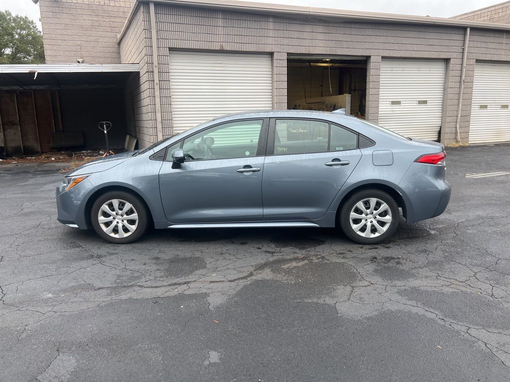 Thumbnail: 2024 Toyota Corolla - 9