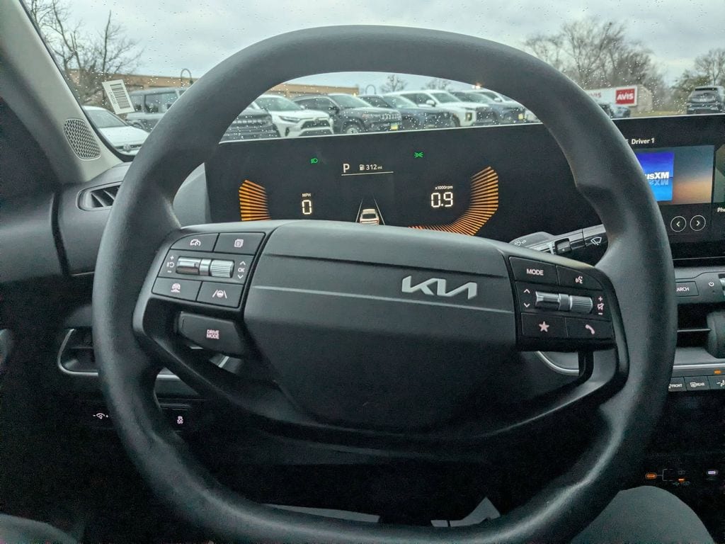 Thumbnail: 2025 Kia K4 - 16