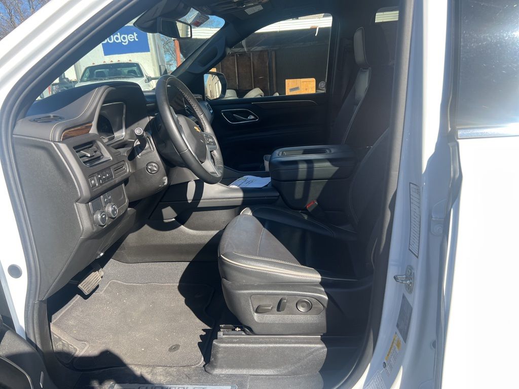 Thumbnail: 2024 Chevrolet Tahoe - 5