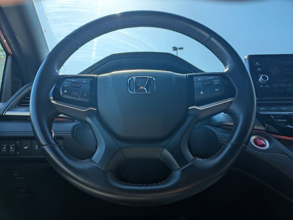 Thumbnail: 2025 Honda Odyssey - 21