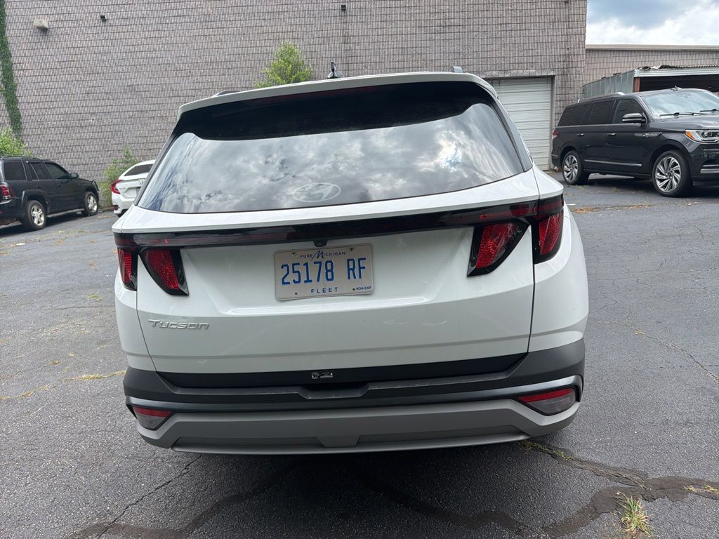 Thumbnail: 2025 Hyundai Tucson - 9