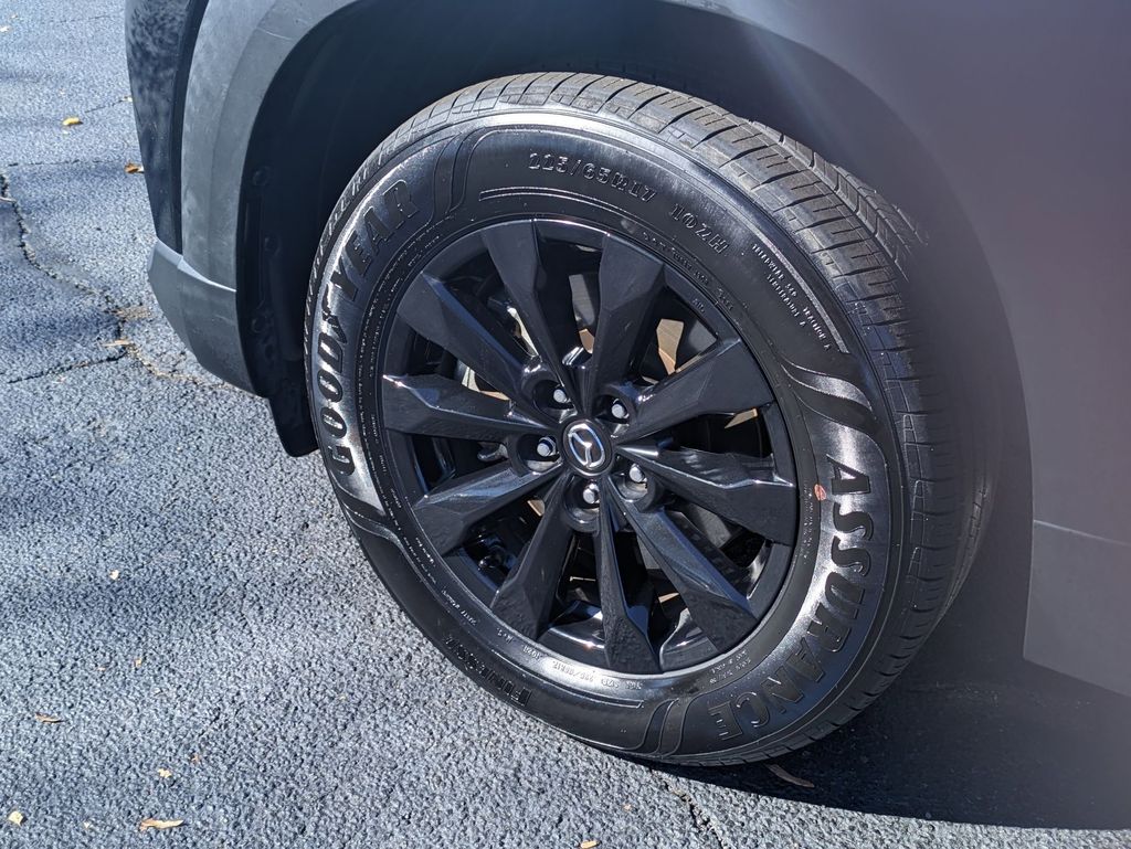 Thumbnail: 2025 Mazda CX-50 - 33