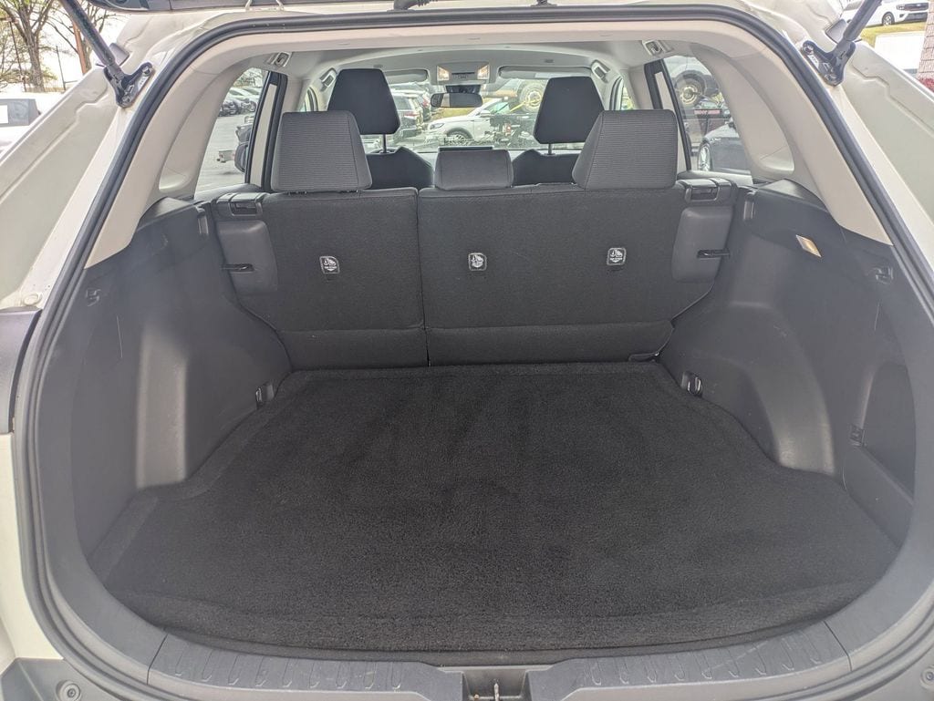 Thumbnail: 2025 Toyota RAV4 - 27