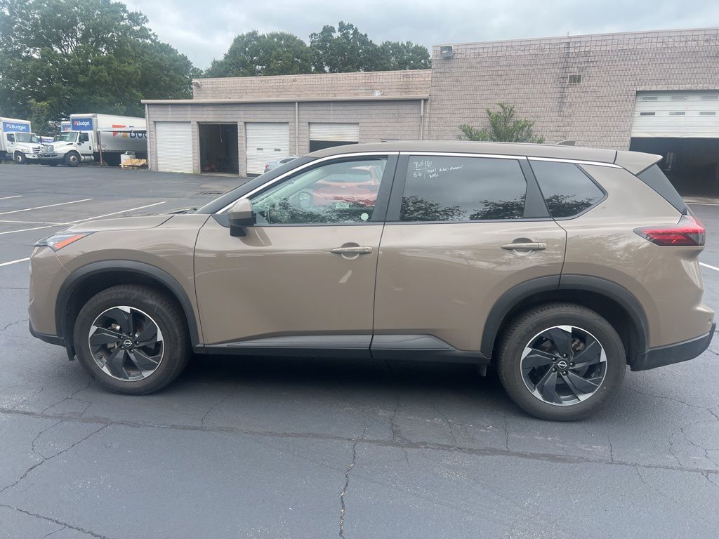 Thumbnail: 2024 Nissan Rogue - 5