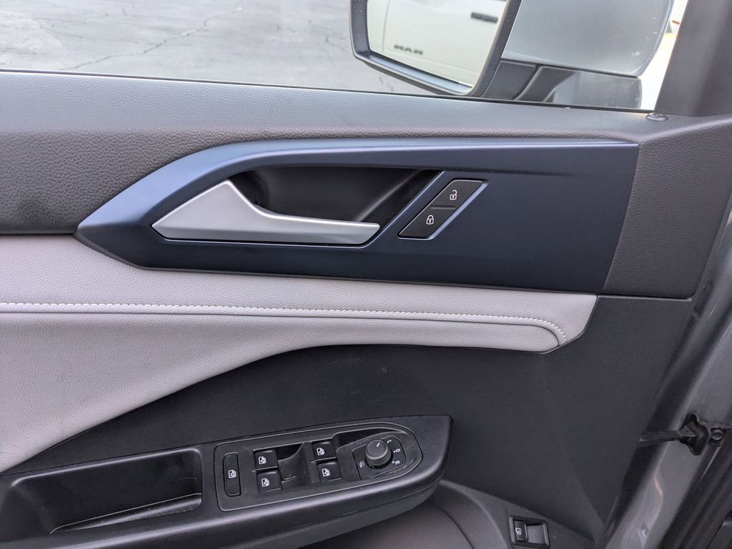 Thumbnail: 2024 Volkswagen Taos - 13