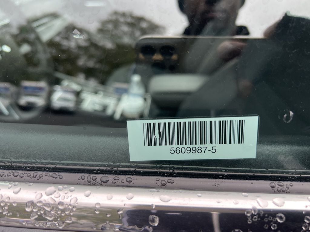 Thumbnail: 2024 Mitsubishi Outlander - 13