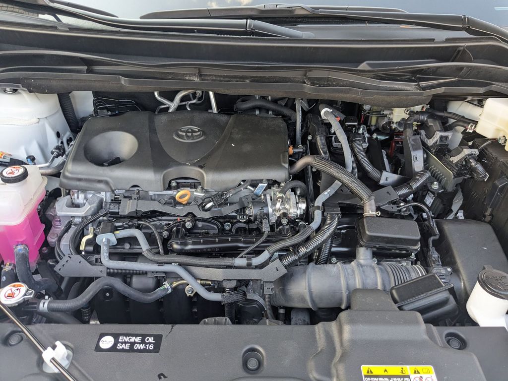 Thumbnail: 2025 Toyota Sienna - 33