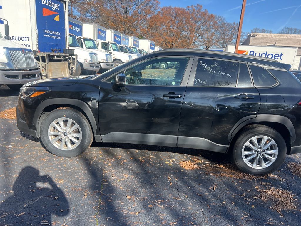 Thumbnail: 2024 Toyota Corolla Cross - 9