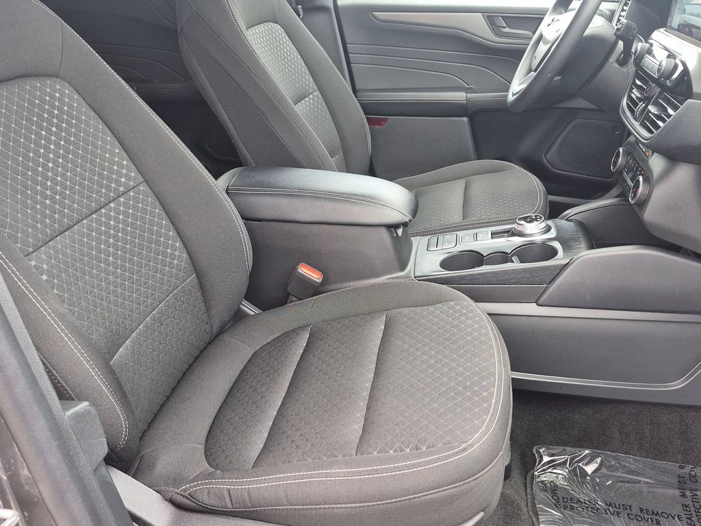 2025 Ford Escape Active - Photo 22