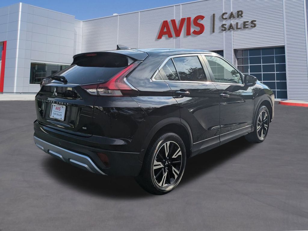 Thumbnail: 2024 Mitsubishi Eclipse Cross - 6