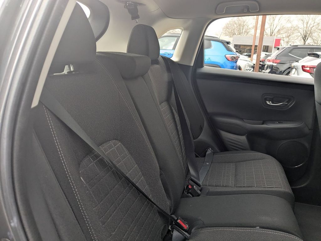 Thumbnail: 2025 Honda HR-V - 29