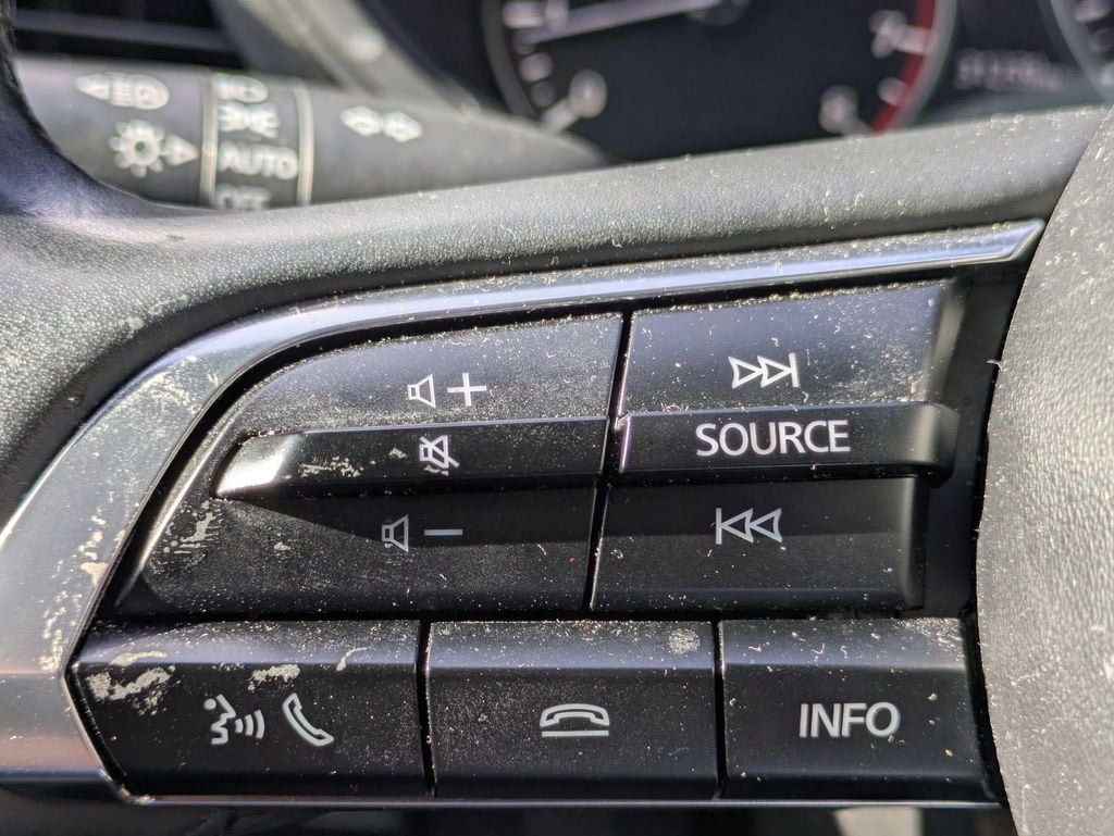 Thumbnail: 2024 Mazda Mazda3 - 17