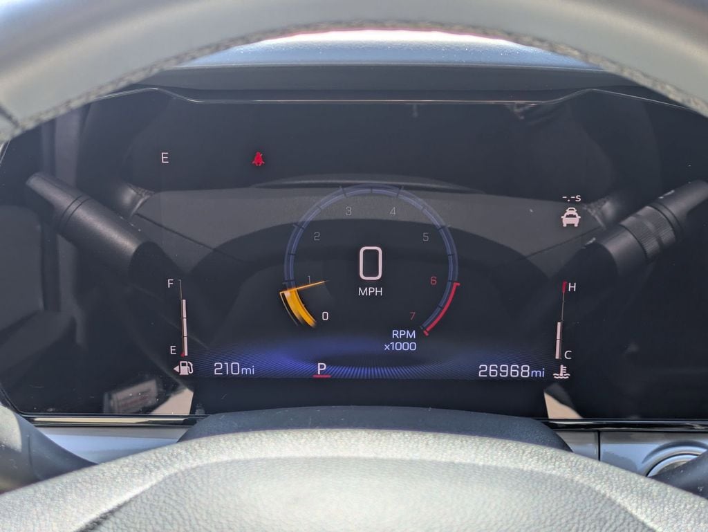 Thumbnail: 2025 Chevrolet Trax - 16