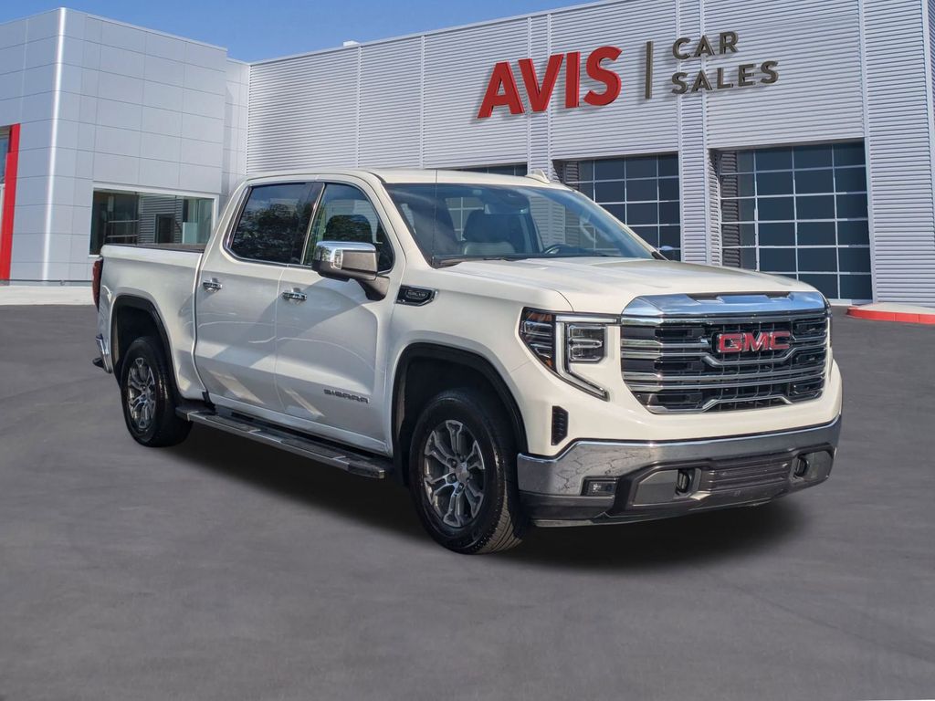 2024 GMC Sierra 1500 SLT 3