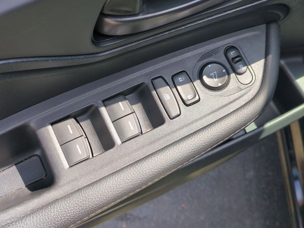 Thumbnail: 2025 Honda Odyssey - 14