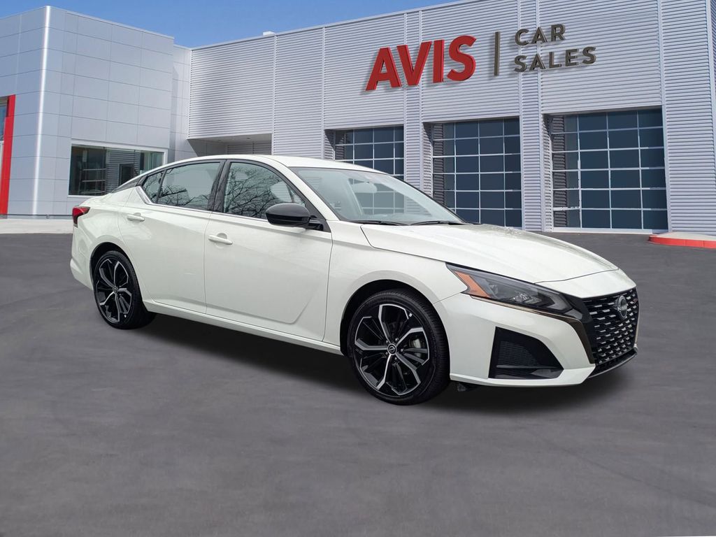 Thumbnail: 2025 Nissan Altima - 3