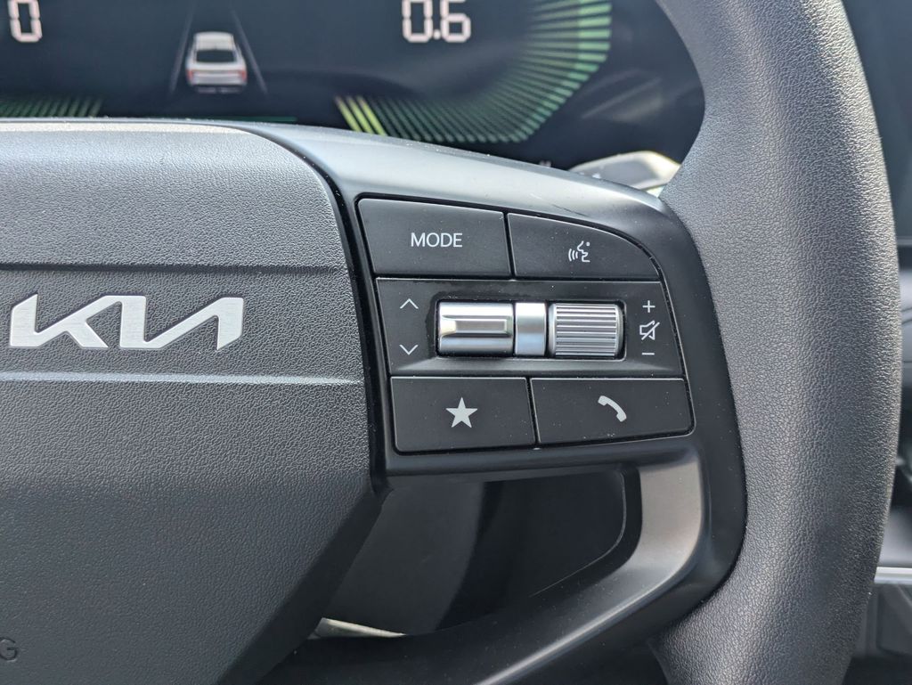 Thumbnail: 2025 Kia K4 - 23