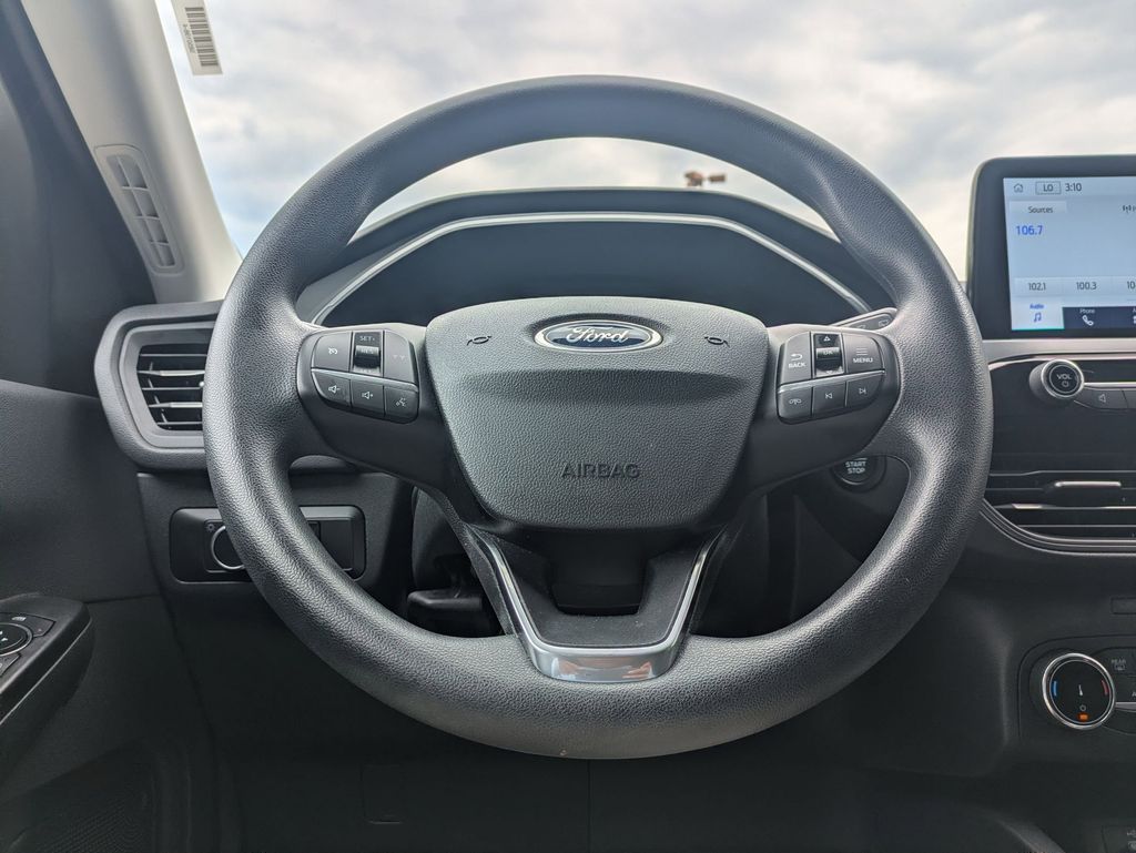 Thumbnail: 2025 Ford Escape - 21