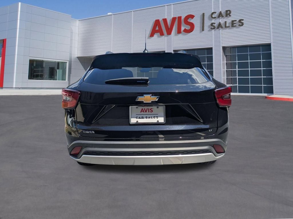 Thumbnail: 2025 Chevrolet Trax - 7