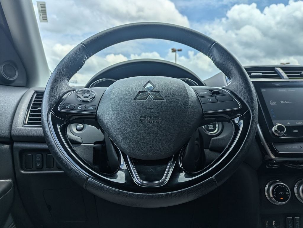 Thumbnail: 2025 Mitsubishi Outlander Sport - 21