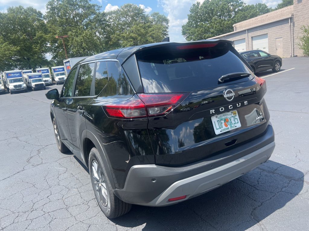 Thumbnail: 2023 Nissan Rogue - 8