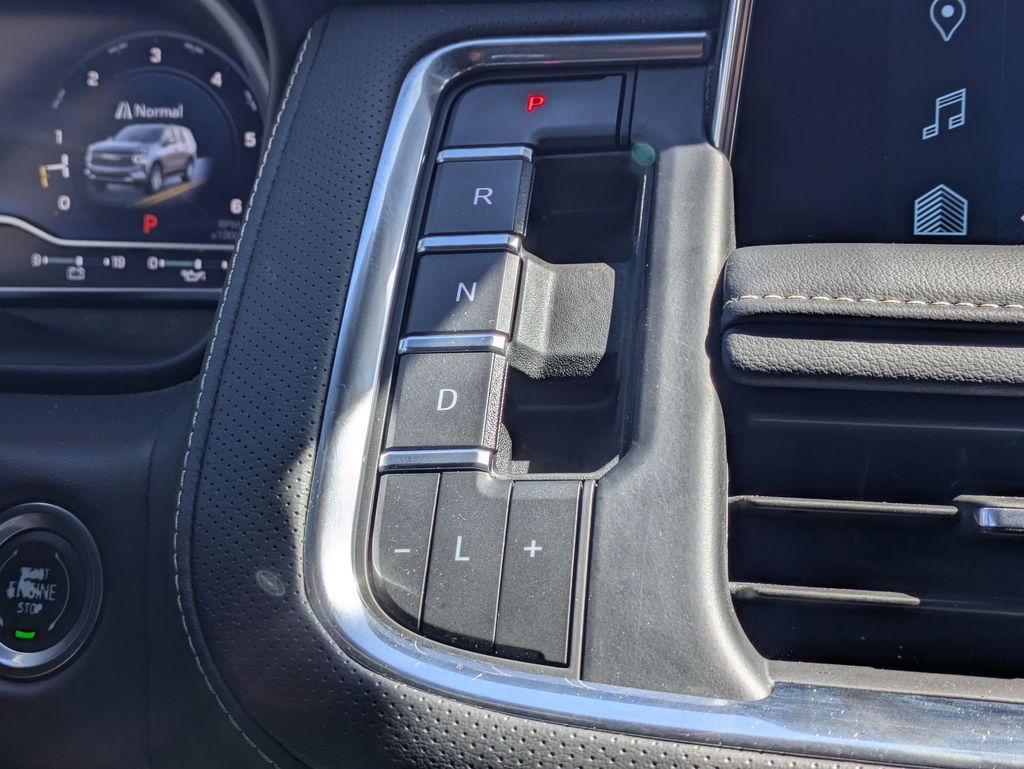 Thumbnail: 2024 Chevrolet Tahoe - 17