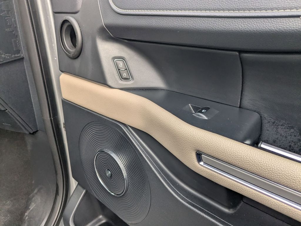 Thumbnail: 2024 Ford Expedition MAX - 35