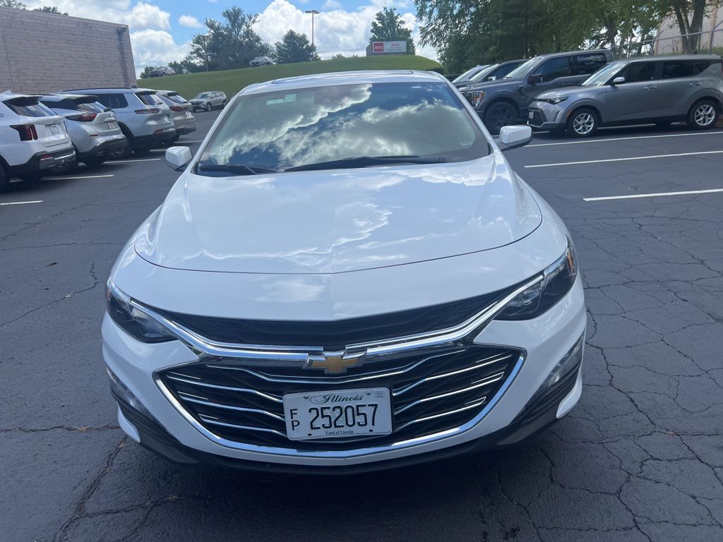 Thumbnail: 2024 Chevrolet Malibu - 4