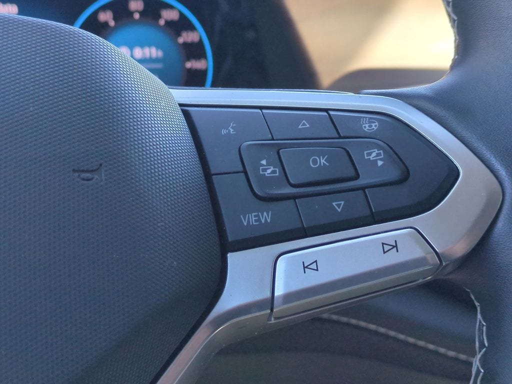 Thumbnail: 2025 Volkswagen Atlas - 21