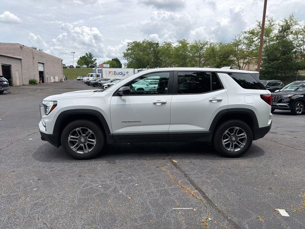 Thumbnail: 2025 GMC Terrain - 6