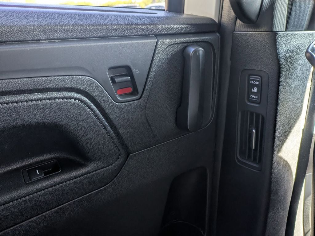 Thumbnail: 2025 Honda Odyssey - 22