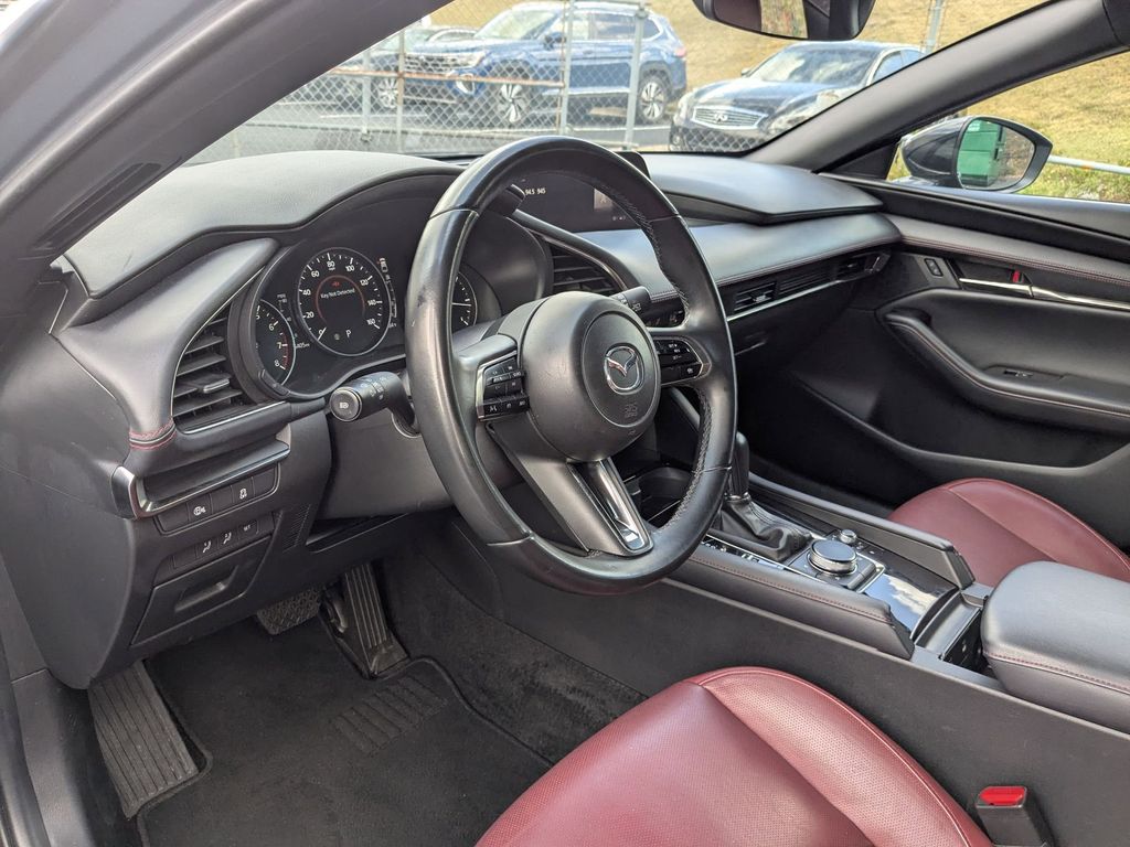 Thumbnail: 2024 Mazda Mazda3 - 14