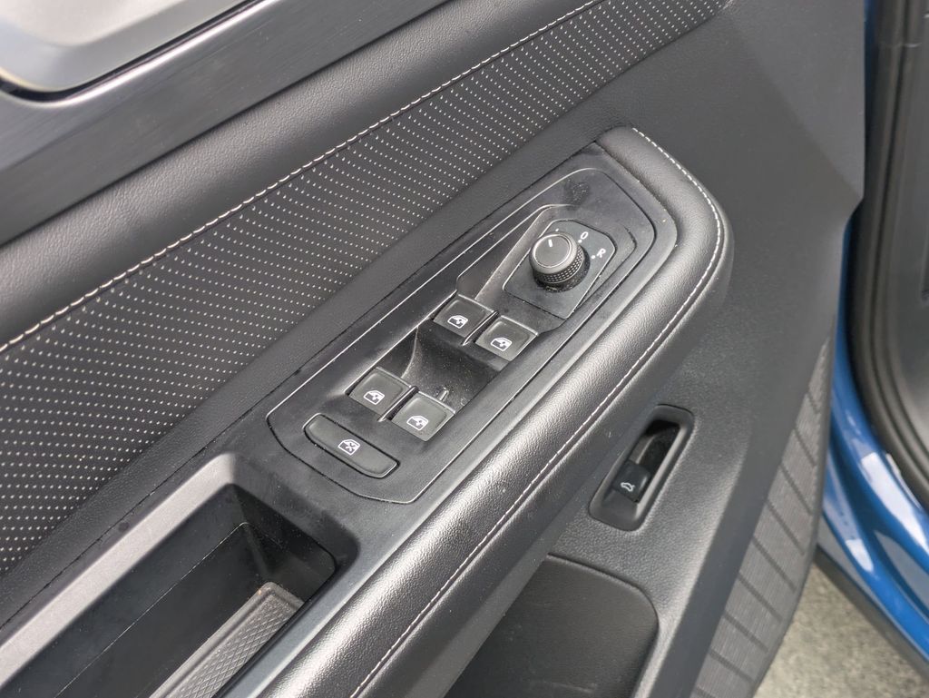 Thumbnail: 2025 Volkswagen Atlas - 13