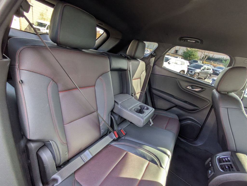 Thumbnail: 2025 Chevrolet Blazer - 30